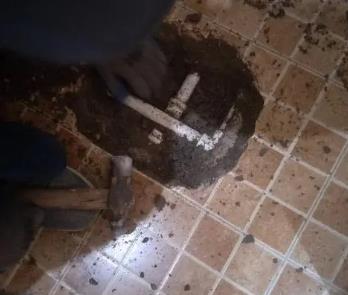武川卫生间漏水维修公司为您分享下卫生间渗水如何处理及注意事项